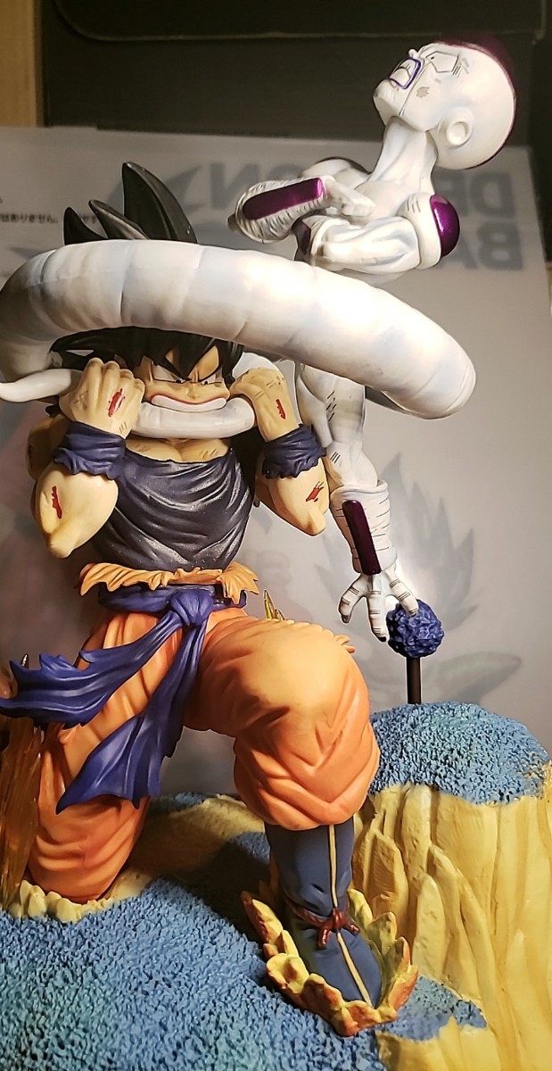 ドラゴンボールフィギュア 孫悟空&フリーザ フィギュア フリーザ