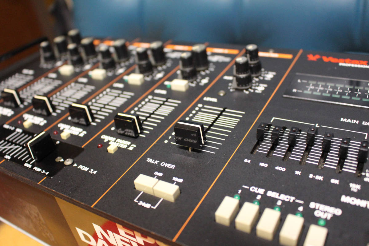 VESTAX PMC-30】 (DJミキサー) ジャンク ー送料無料ー 【公式通販】