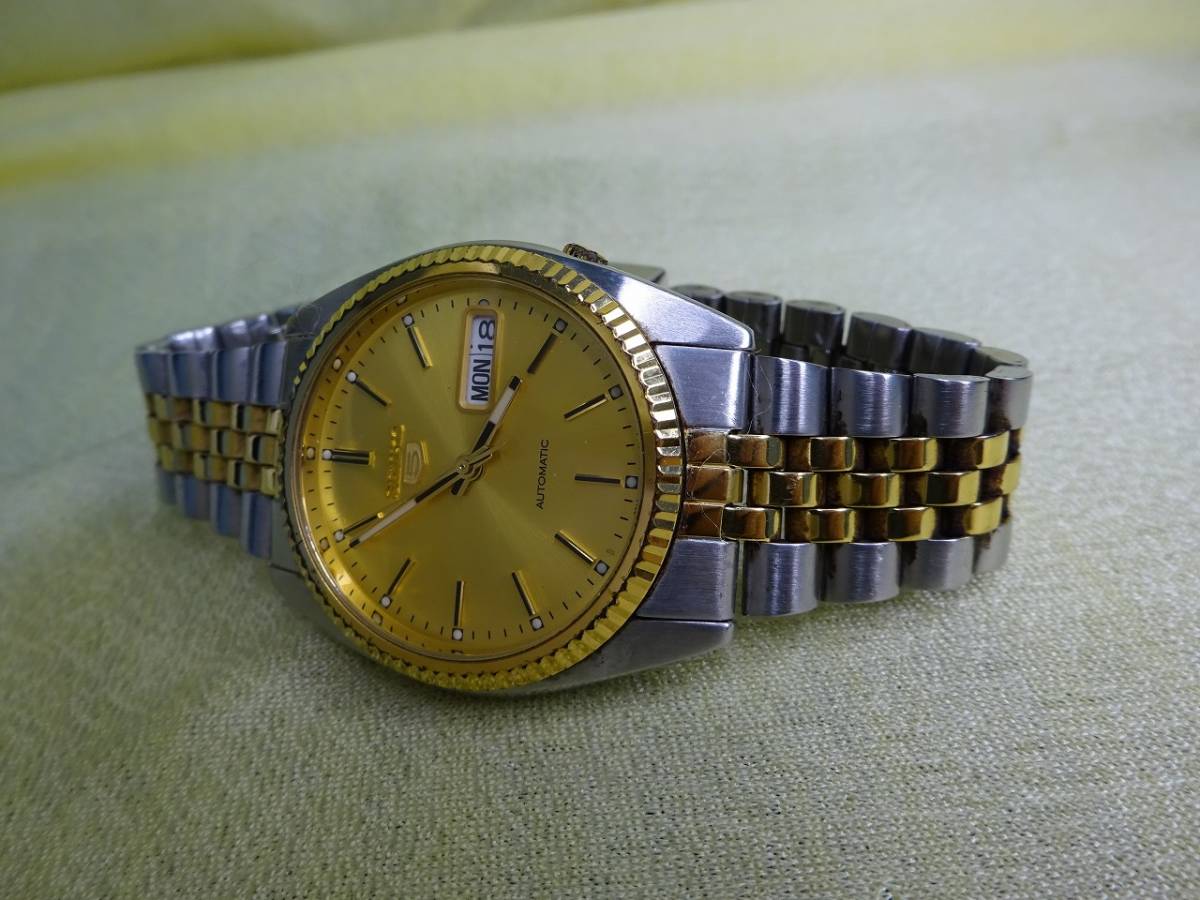中古動作現状品 SEIKO/セイコー 5 デイデイト 7S26-0500 A4 KY 