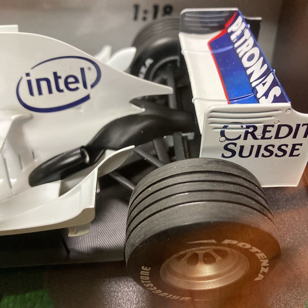 ☆1/18 ミニチャンプス 【BMW SAUBER F1.08】 R. KUBICA 2008 ◇半額
