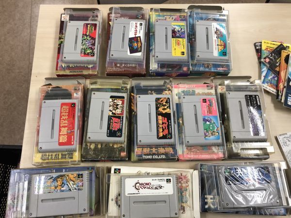 A01-005-1221-032 スーパーファミコン説明書あり 箱傷みあり 12本