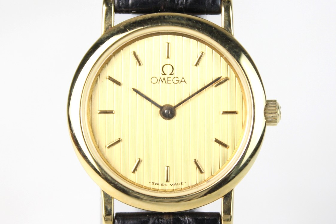 【え仙】OMEGA オメガ DeVille デビル 腕時計 ケース付き クオーツ レディース 革ベルト MCZ01LLL85 オメガ デビル OMEGA 0 QUARTZ Cal.625