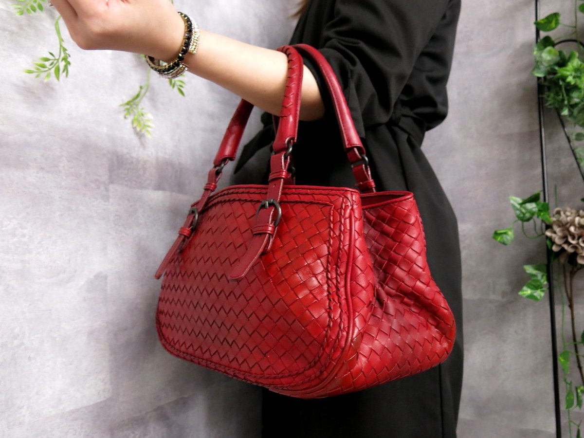 ○超美品○BOTTEGA VENETA ボッテガ ヴェネタ○イントレチャート 
