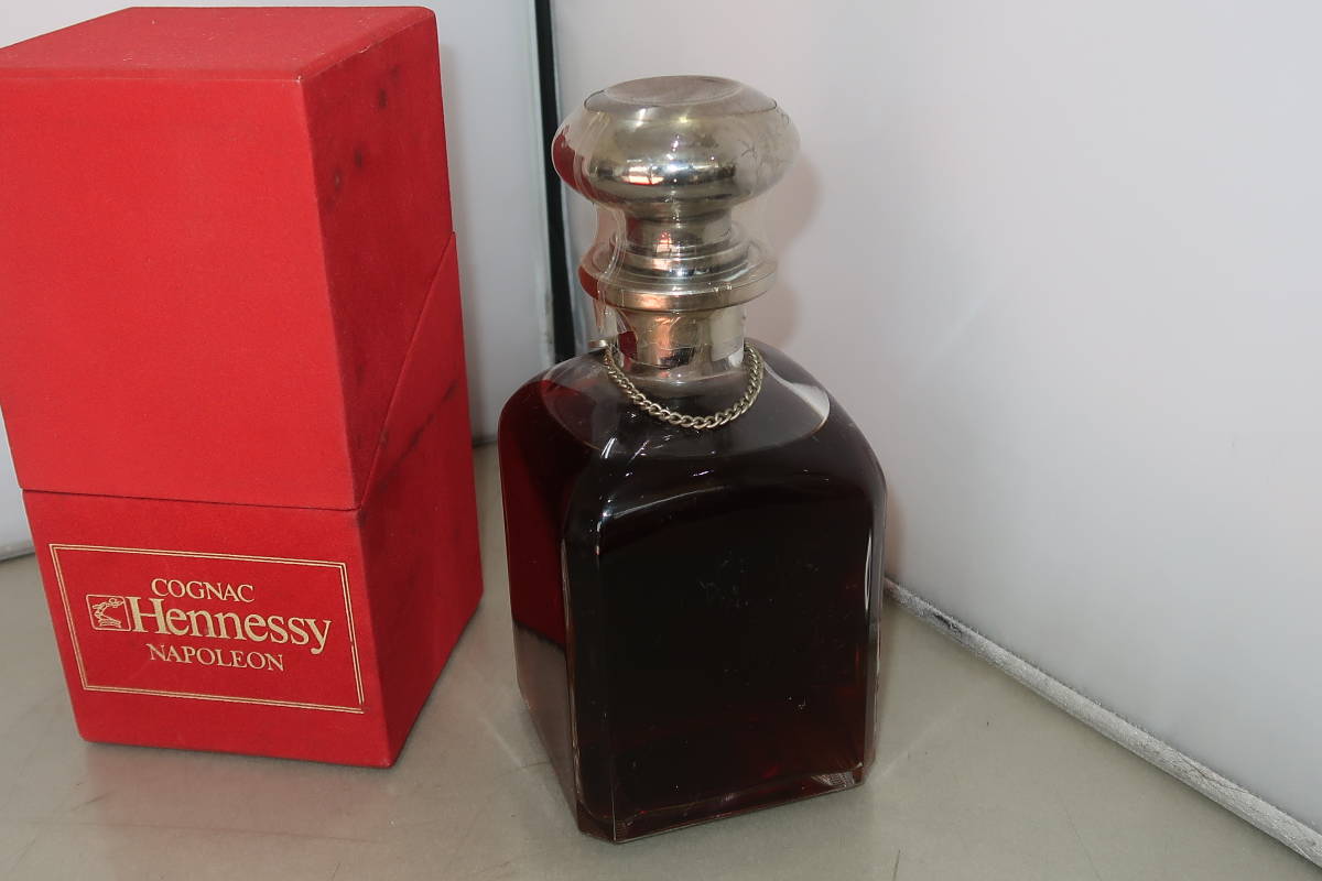 △▽古酒 未開栓 ヘネシー ナポレオン シルバートップ 700ml
