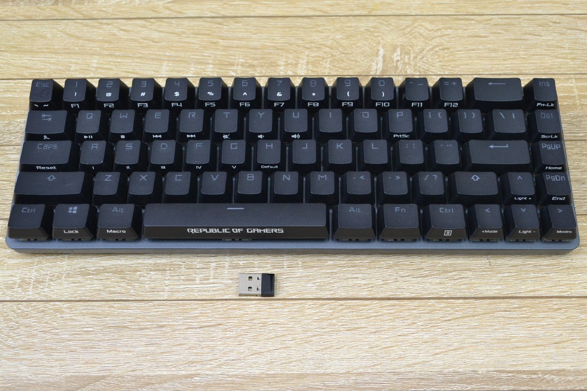 ROG Falchion Gaming Ace | ASUS 65% RGB com: Keyboard Compact 0 HE 