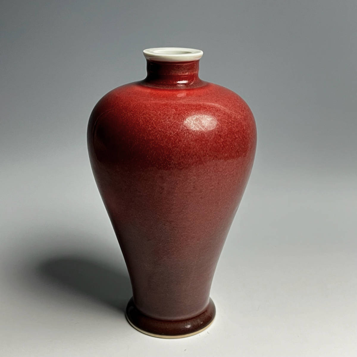 青】清朝期 辰砂 紅釉 梅瓶 大清康熙年製 款 景徳鎮 中国古玩 中国美術