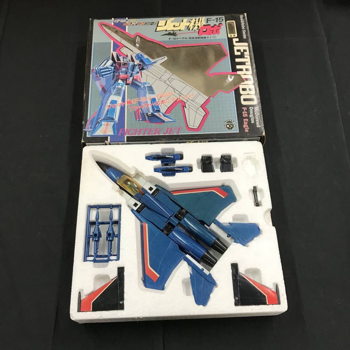 美品 タカラ ダイアクロン F-15 イーグル ジェット機ロボット ビンテージ Yahoo!オークション - 【美品】当時物 ダイアクロン ジェット機ロボ F-