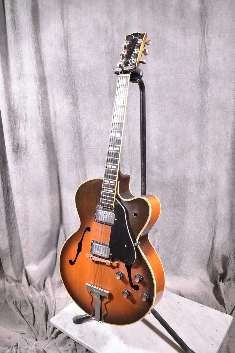 フルアコタイプ エレキギター [ジャンク]