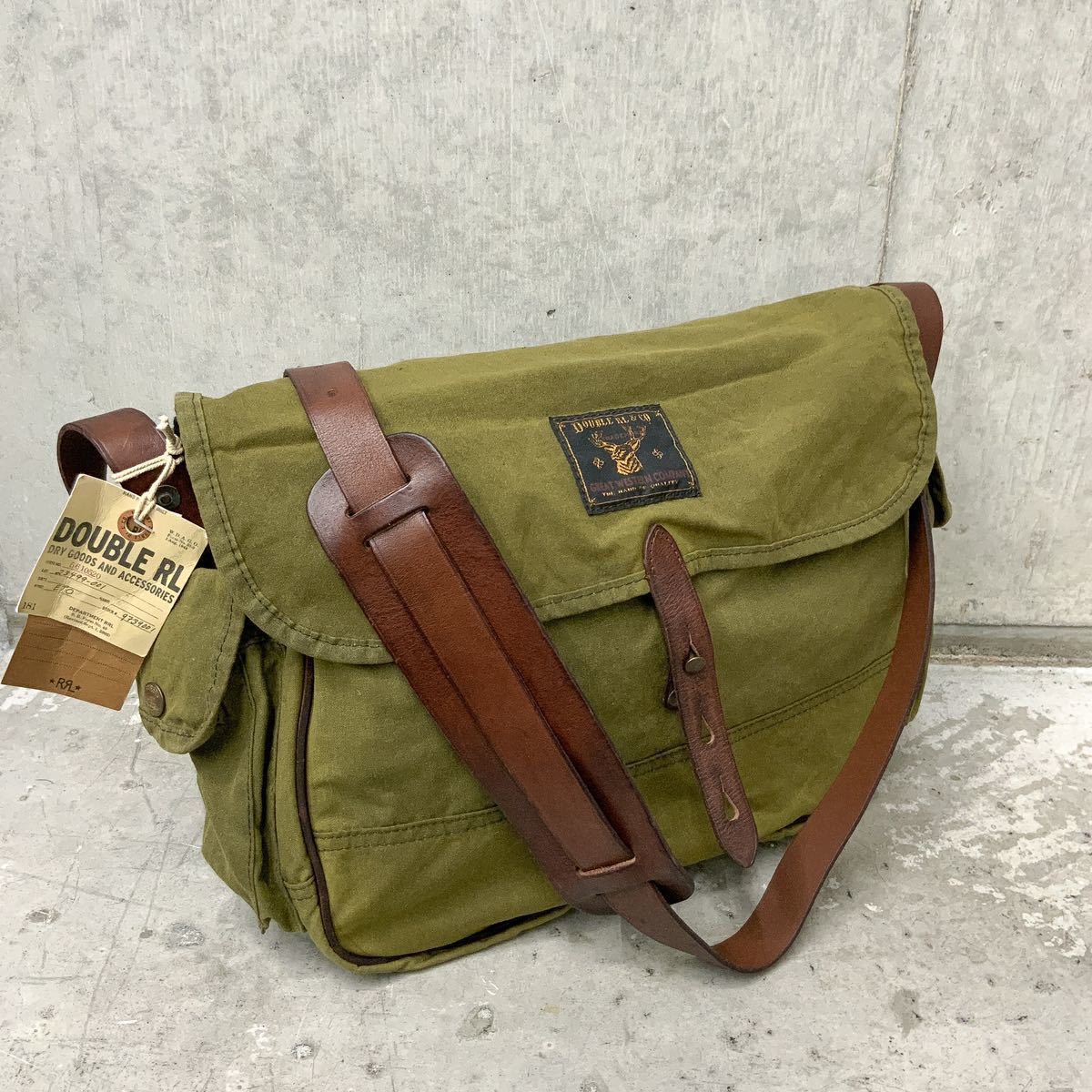 人気商品！！23FW RRL レザートリム オイルクロス メッセンジャー