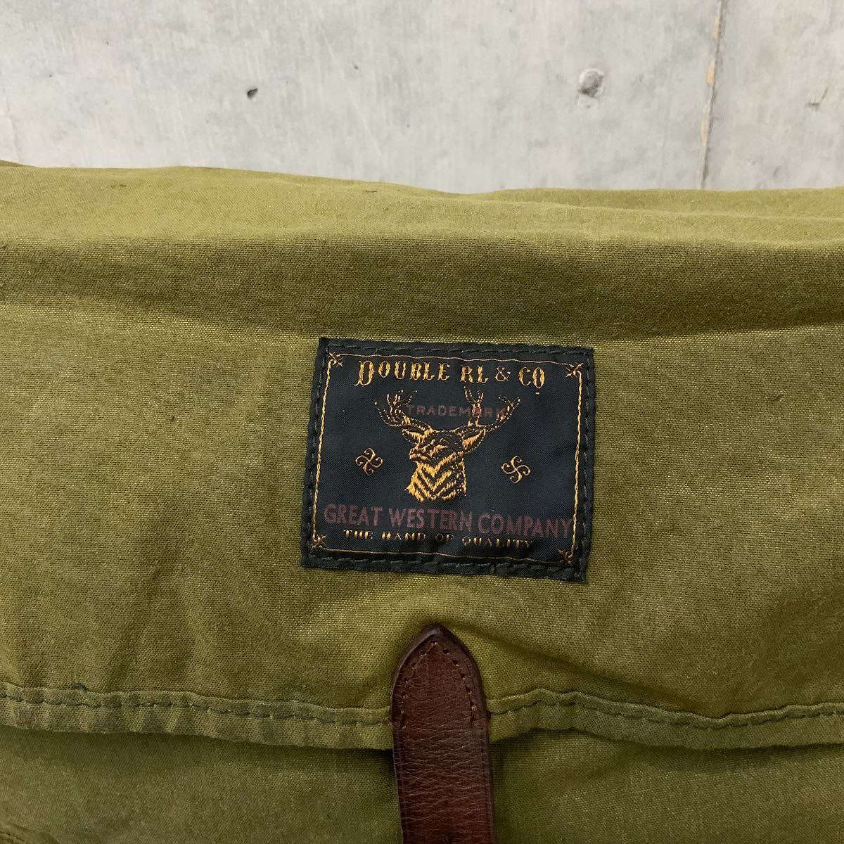 人気商品！！23FW RRL レザートリム オイルクロス メッセンジャー