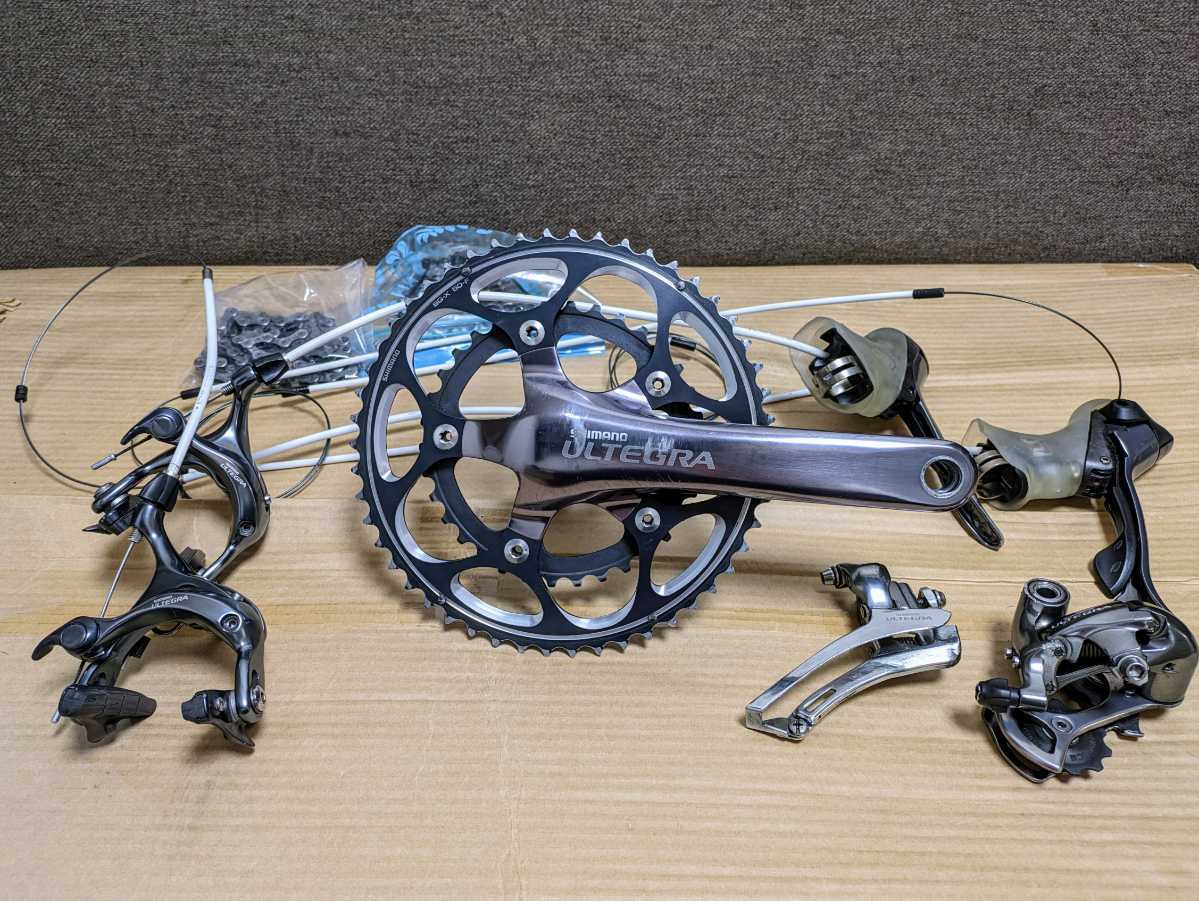 SHIMANO ULTEGRA ST-6600 2x10 levier de vitesse et levier de frein brifter vélo de route EUR 151,44 - FR