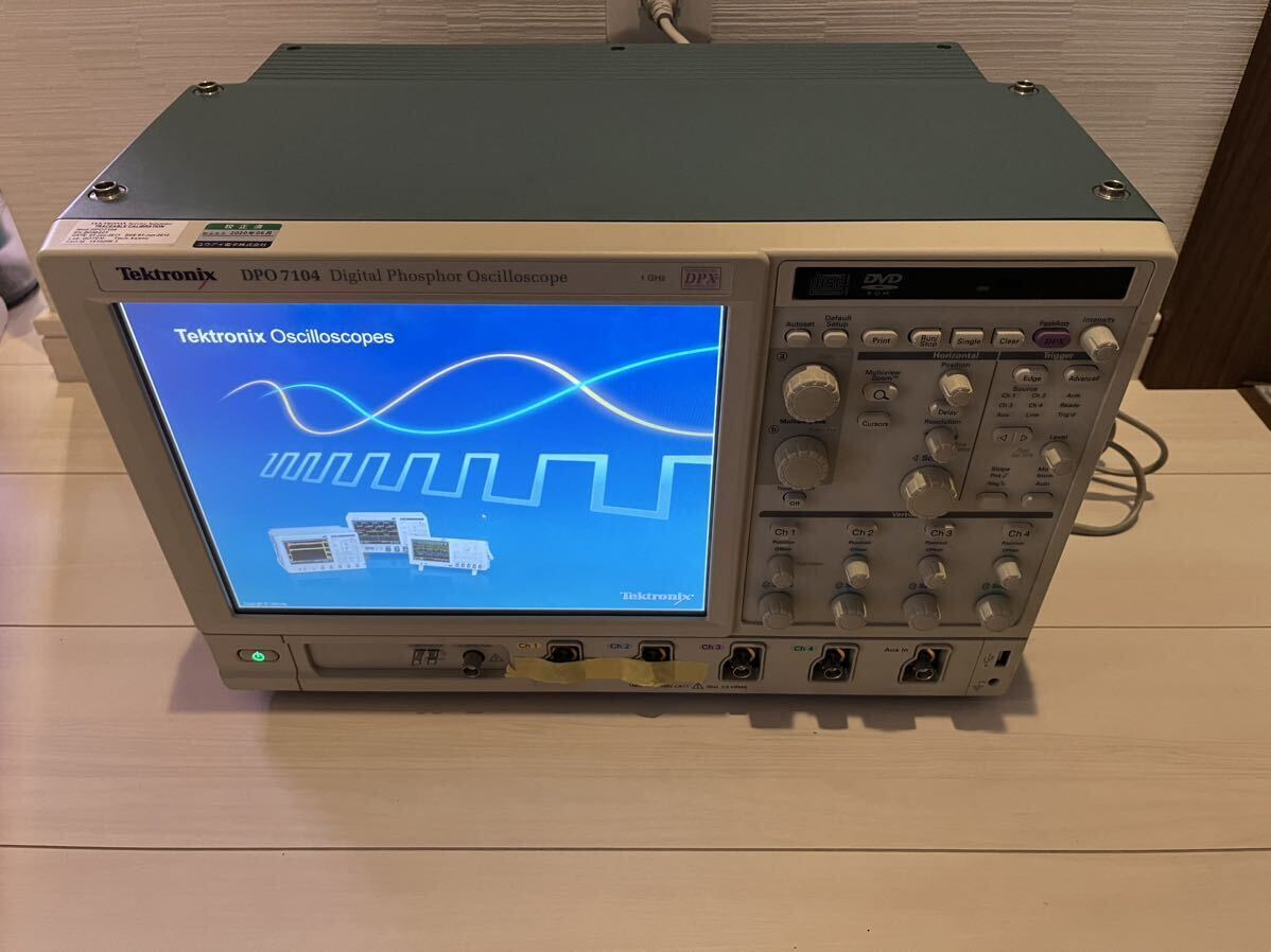 Tektronix テクトロニクス デジタルオシロスコープ テクトロニクス DPO7104 (Digital Phosphor Oscilloscope)_10