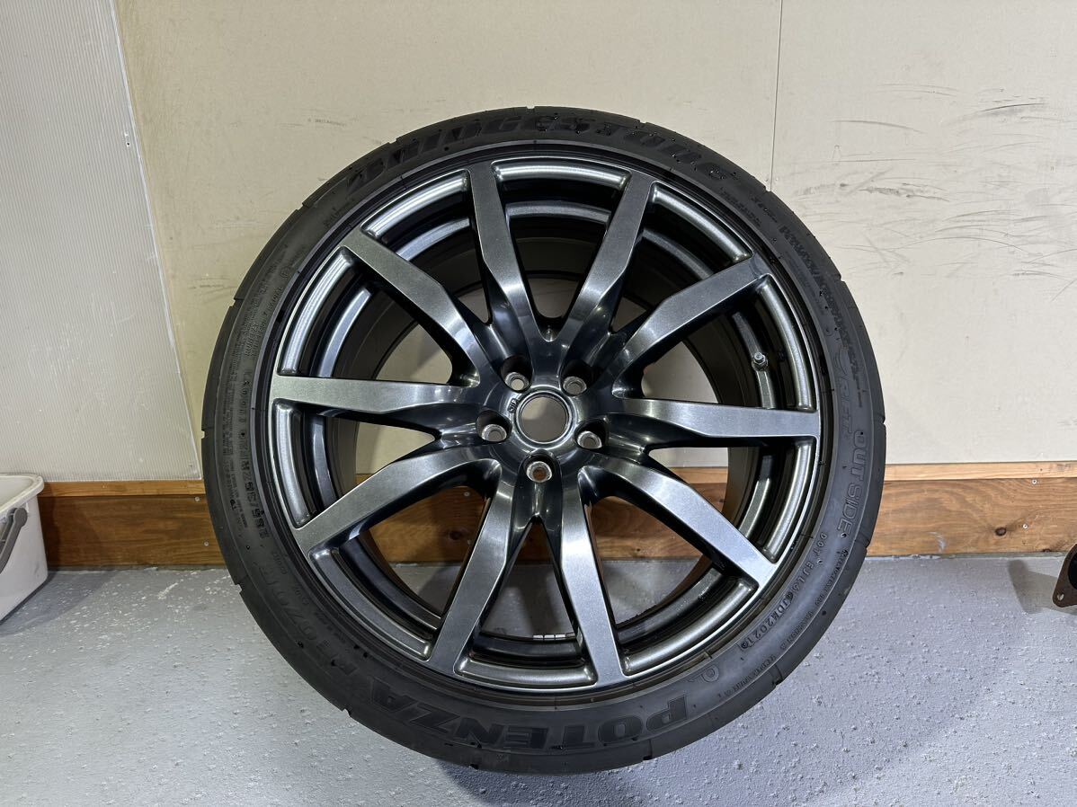 R35 GT-R 純正アルミホイール リヤ用 1本のみ RAYS製 10.5J+25 PCD114.3 5H ブリヂストン ポテンザRE070R 285/35R20 100Y 美品_1
