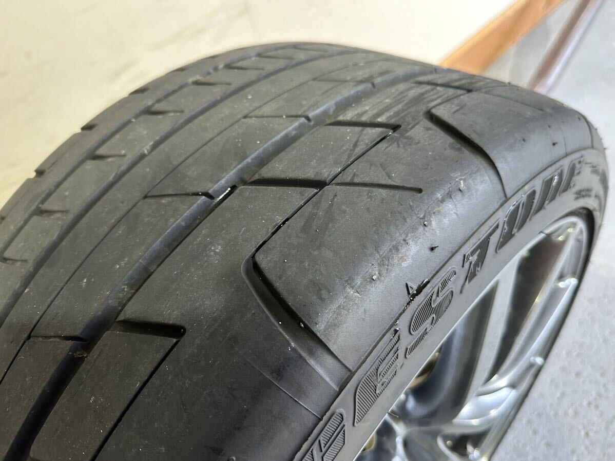 R35 GT-R 純正アルミホイール リヤ用 1本のみ RAYS製 10.5J+25 PCD114.3 5H ブリヂストン ポテンザRE070R 285/35R20 100Y 美品_9