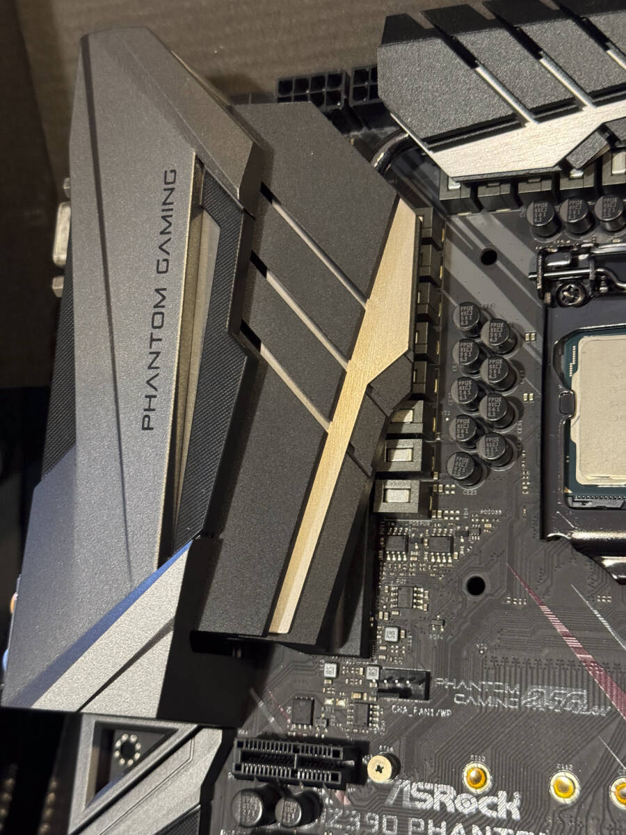 ☆★☆マザーボード & CPU Z390 Phantom Gaming 6 ATX ASRock & Intel Core i5-9600KF 中古☆★☆_2