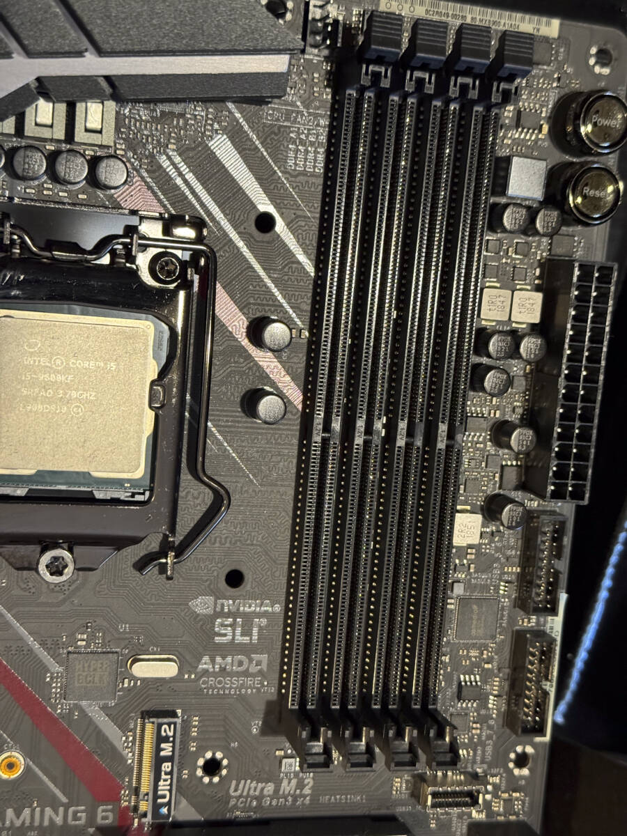 ☆★☆マザーボード & CPU Z390 Phantom Gaming 6 ATX ASRock & Intel Core i5-9600KF 中古☆★☆_4
