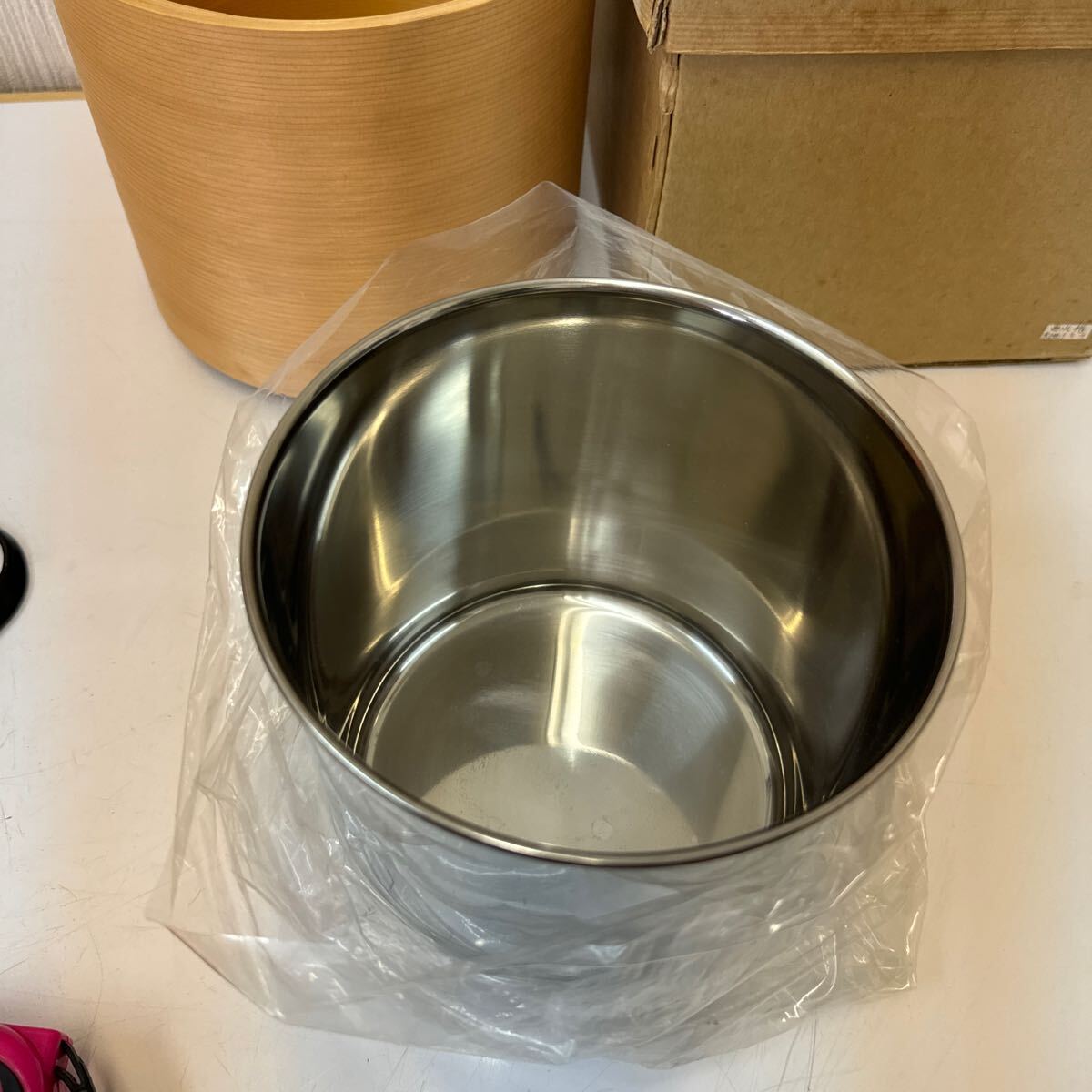ヤ60 未使用保管品　曲水指 茶道具 杉木地 曲水指 曲物 綴目 箱無 水屋道具 煎茶道具 茶器 水差　お点前 サイズ直径19センチ高さ16.5cm_6