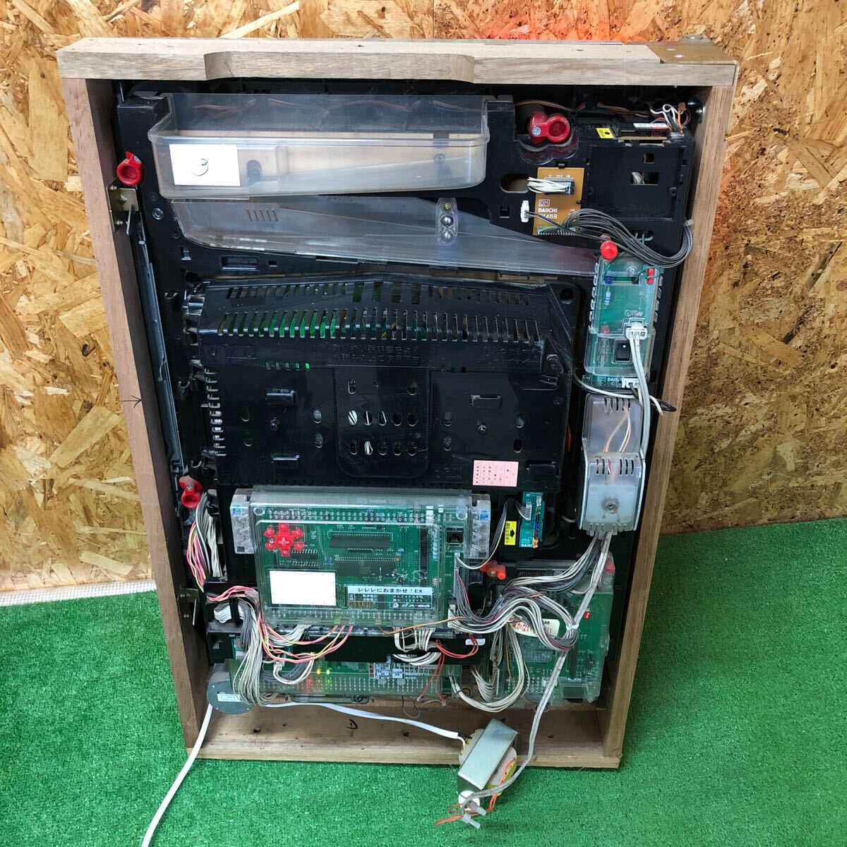 北海道旭川市 初代 レレレにおまかせ！羽根物 パチンコ台 通電動作確認