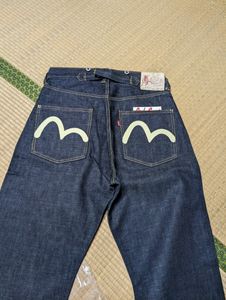 初期 エヴィスの値段と価格推移は？｜38件の売買データから初期