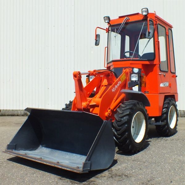 新潟】美品 クボタ ホイールローダー R320D 29時間 使用時間少 24馬力 