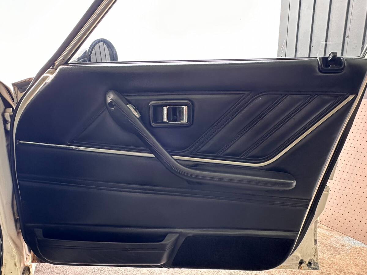 日産 スカイライン ジャパン GT-EX 5速MT 2000cc 3連キャブ タコ足 SSR14インチAW SKYLINE JAPAN 旧車 名車 ハコスカ ケンメリ_9