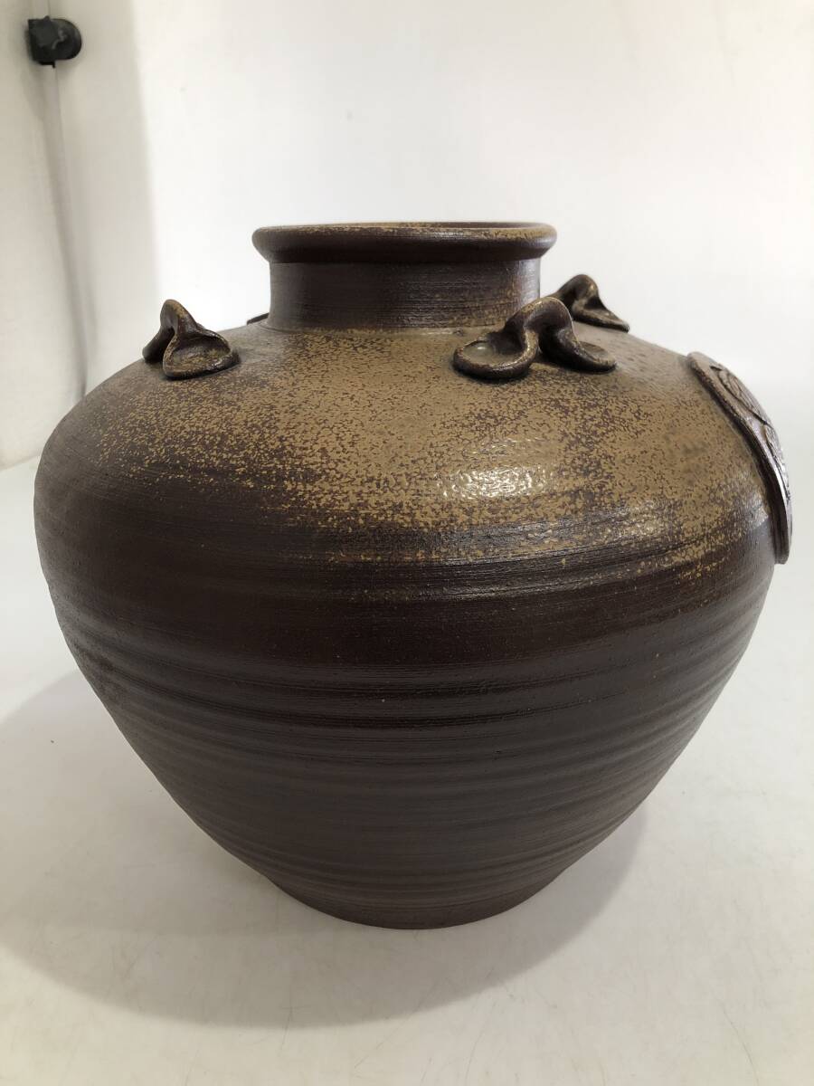 B809 金重陶陽？ 在銘 印あり 葵紋 備前焼 花瓶 花器 壺 壷 茶道具 花