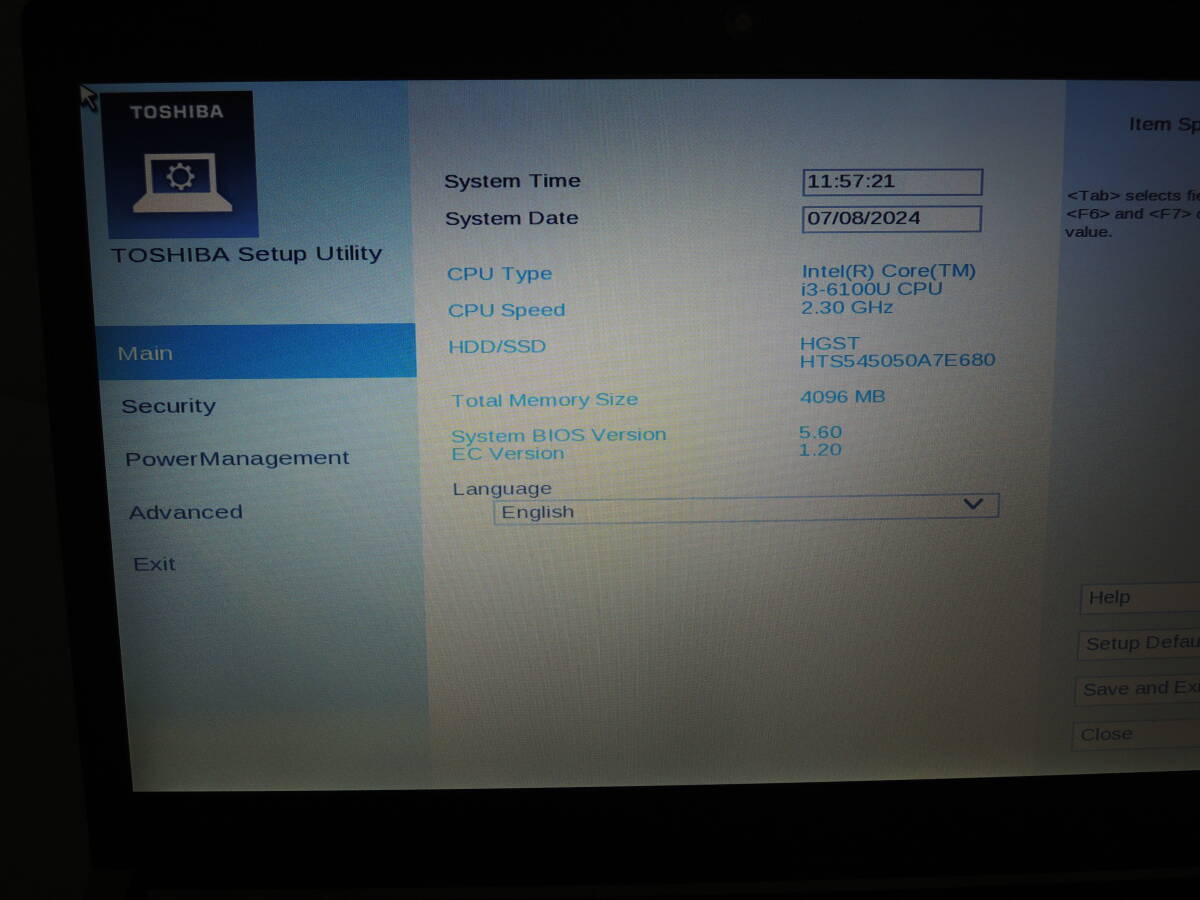 TOSHIBA dynabook R73/U Model:PORTEGE R30-C Series 型番:PR73UFAA447AD81 ...