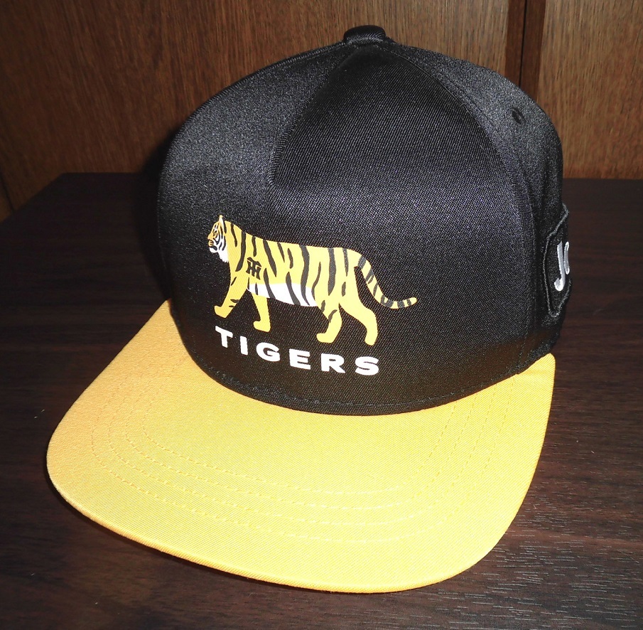 阪神タイガース 2023シーズン 京セラドーム 開幕戦記念 限定キャップ Joshin 非売品 スナップバック BK-YL 未使用品/甲子園六甲おろし猛虎_1