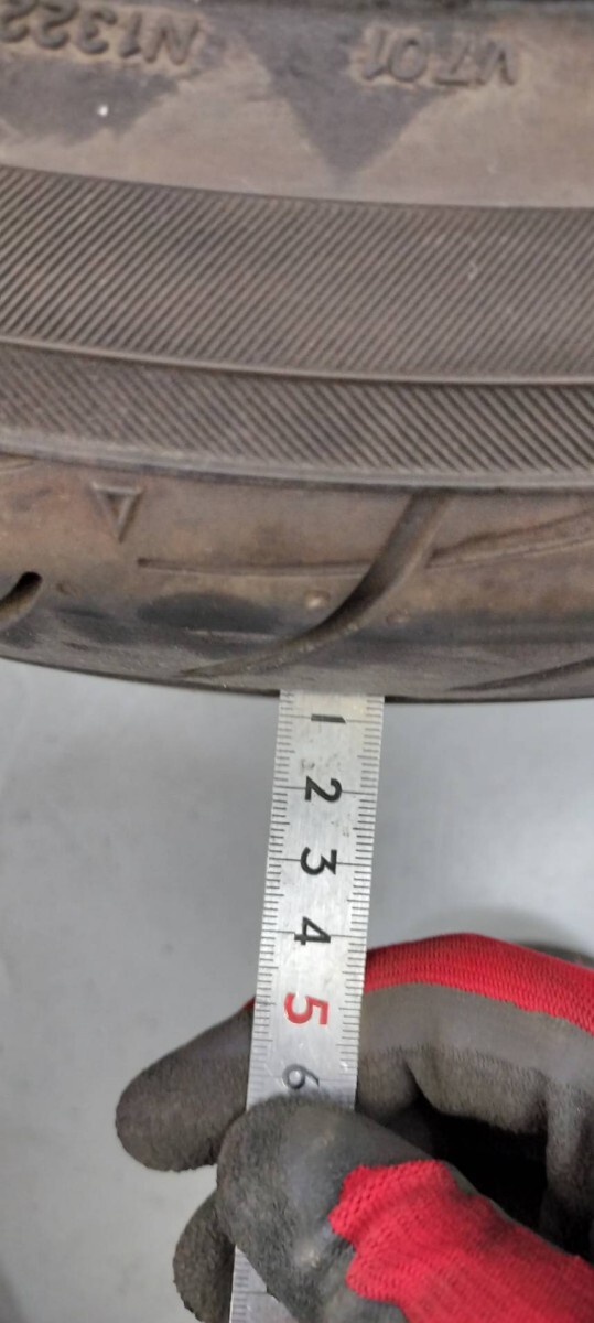 ヨコハマ ADVAN FLEVA アドバン フレバ 235/40R17 V701 2本セット 中古良品 _6