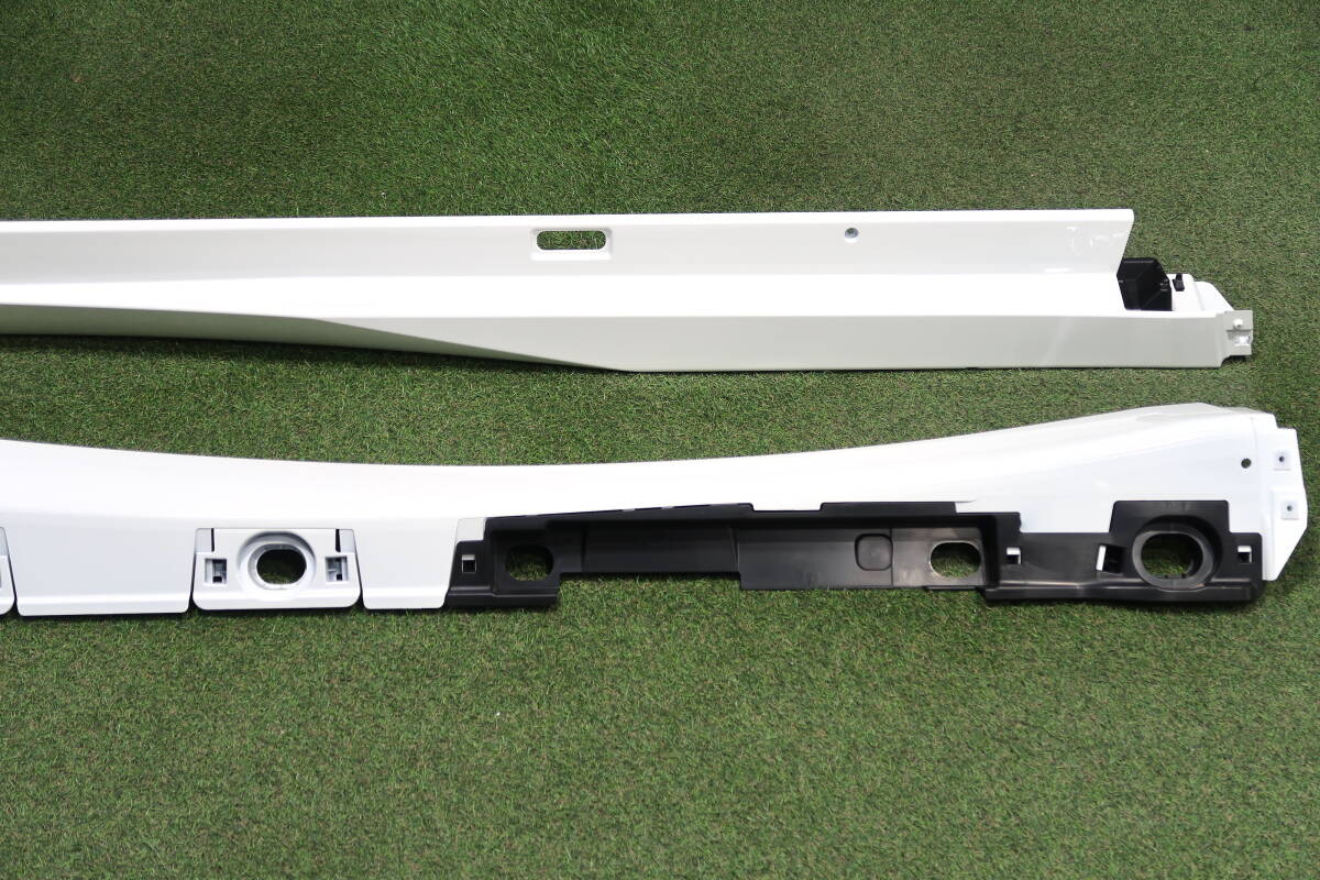 ＜未使用品/即納!＞トヨタ 60系 プリウス 純正 サイドステップ 左右セット 品番:75850-47040/75860-47040 ホワイトパールマイカ(089) 白 プリウス 60系 サイドステップ パーツ（サイドステップ｜外装・エアロ 左右 75860-47080