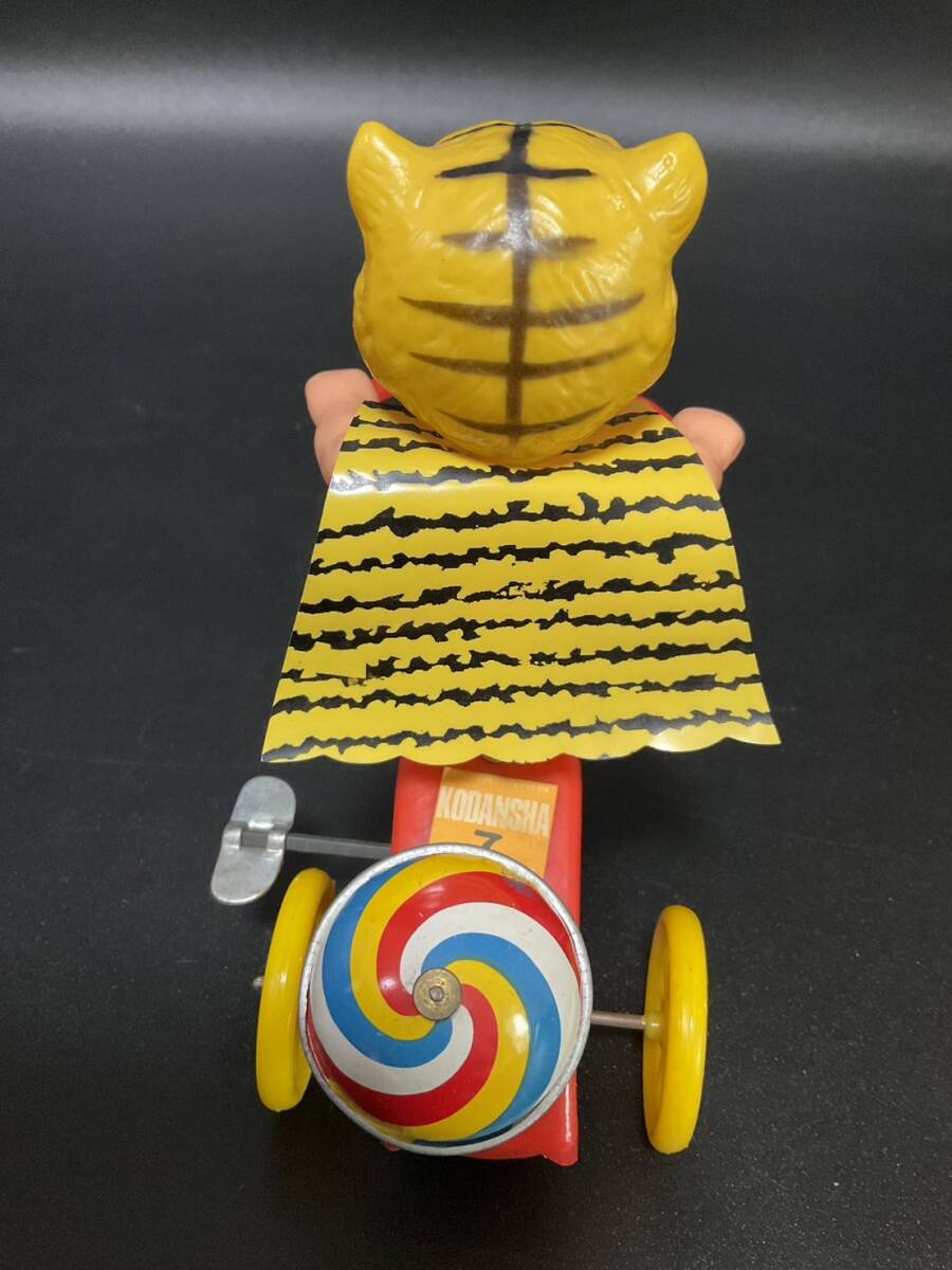 958】タイガーマスク三輪車 可動 ／ ◇Tin Toy ブリキ（中古）／ 1円