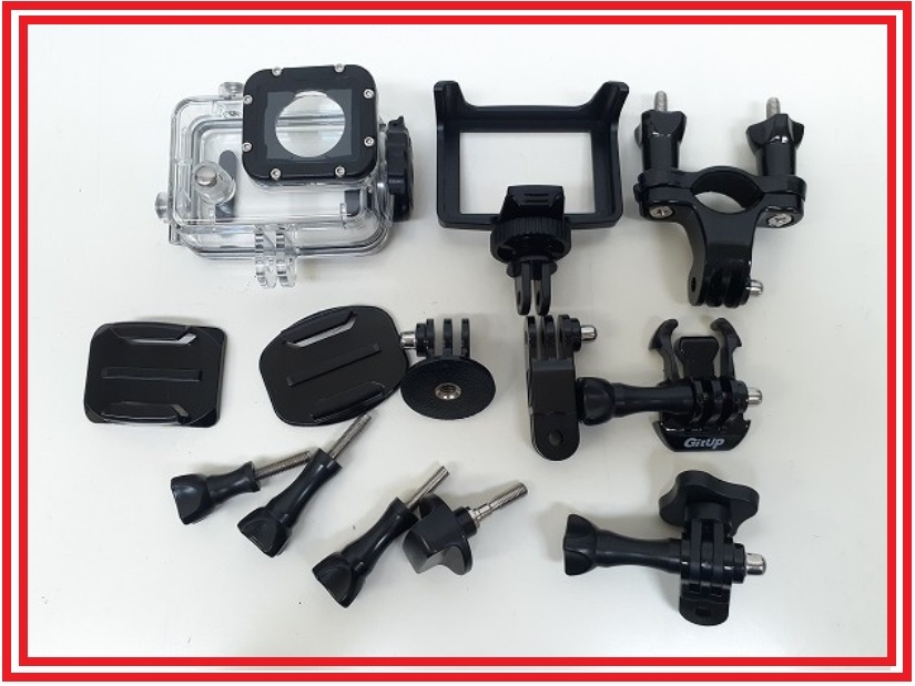 アクションカメラ　中古美品　カメラ＋ジンバル+付属品多数　超お得　商品説明参考　写真質問で　_9