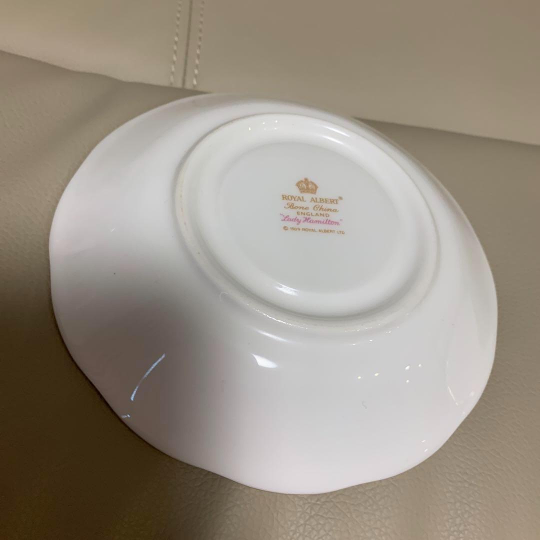 ROYAL ALBERT ボーンチャイナ ENGLAND セレブ 高級 上品　１円スタート_8