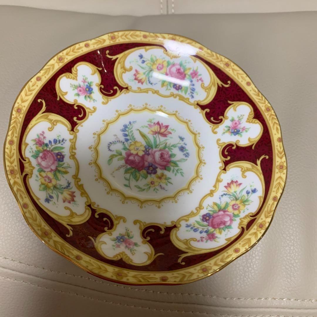 ROYAL ALBERT ボーンチャイナ ENGLAND セレブ 高級 上品　１円スタート_9