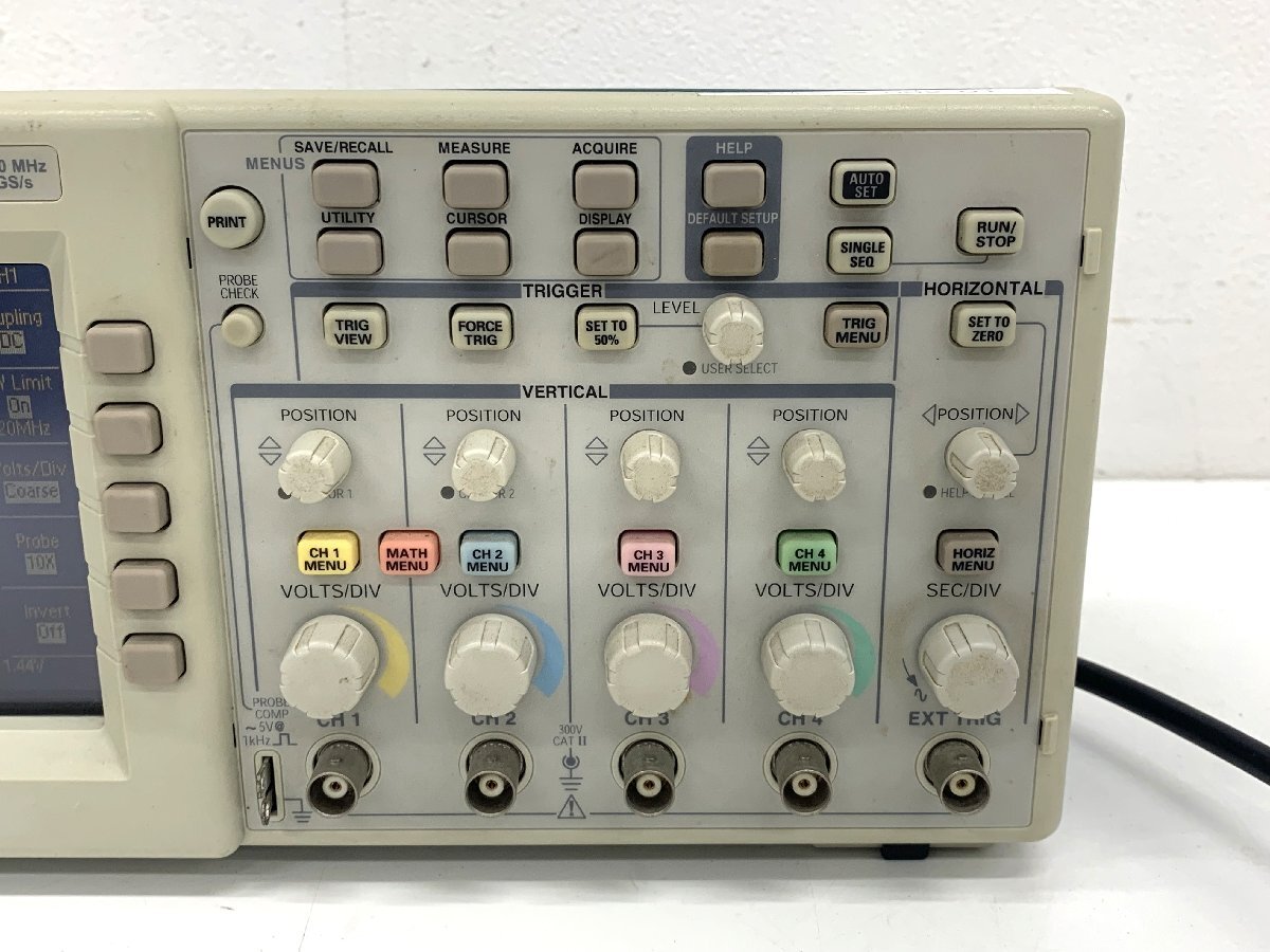 秦野店【現状品】11-85 Tektronix テクトロニクス TDS2024 デジタル