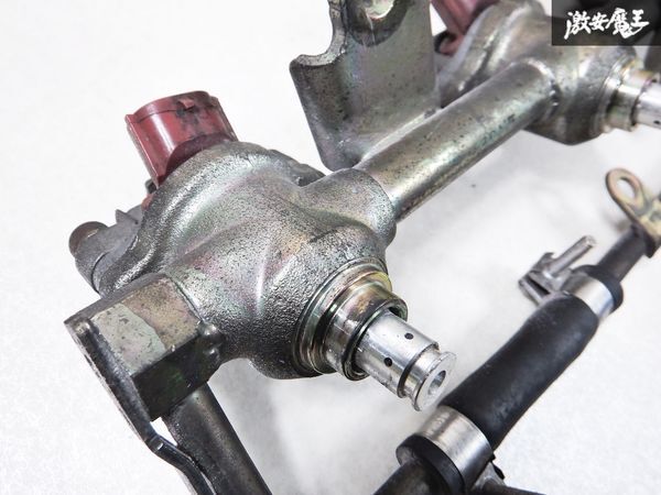 【ストア出品】 SARD サード 550cc インジェクター + NISMO 調整式 フューエル レギュレーター S13 S14 S15 180SX シルビア SR20DET 棚 サード シルビア 550cc トップフィード 汎用大容量インジェクター サード550インジェクターSR20DET