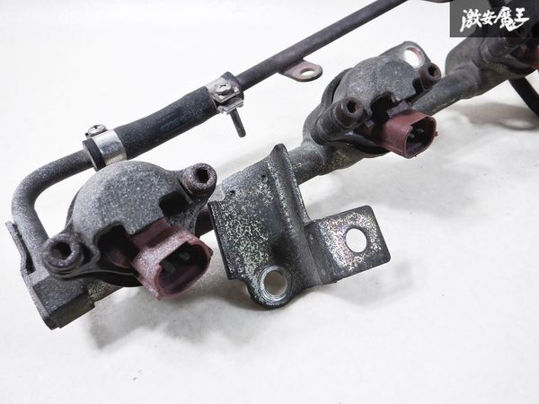 【ストア出品】 SARD サード 550cc インジェクター + NISMO 調整式 フューエル レギュレーター S13 S14 S15 180SX シルビア SR20DET 棚 サード シルビア 550cc トップフィード 汎用大容量インジェクター サード550インジェクターSR20DET