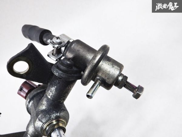 【ストア出品】 SARD サード 550cc インジェクター + NISMO 調整式 フューエル レギュレーター S13 S14 S15 180SX シルビア SR20DET 棚 サード シルビア 550cc トップフィード 汎用大容量インジェクター サード550インジェクターSR20DET