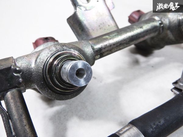 【ストア出品】 SARD サード 550cc インジェクター + NISMO 調整式 フューエル レギュレーター S13 S14 S15 180SX シルビア SR20DET 棚 サード シルビア 550cc トップフィード 汎用大容量インジェクター サード550インジェクターSR20DET