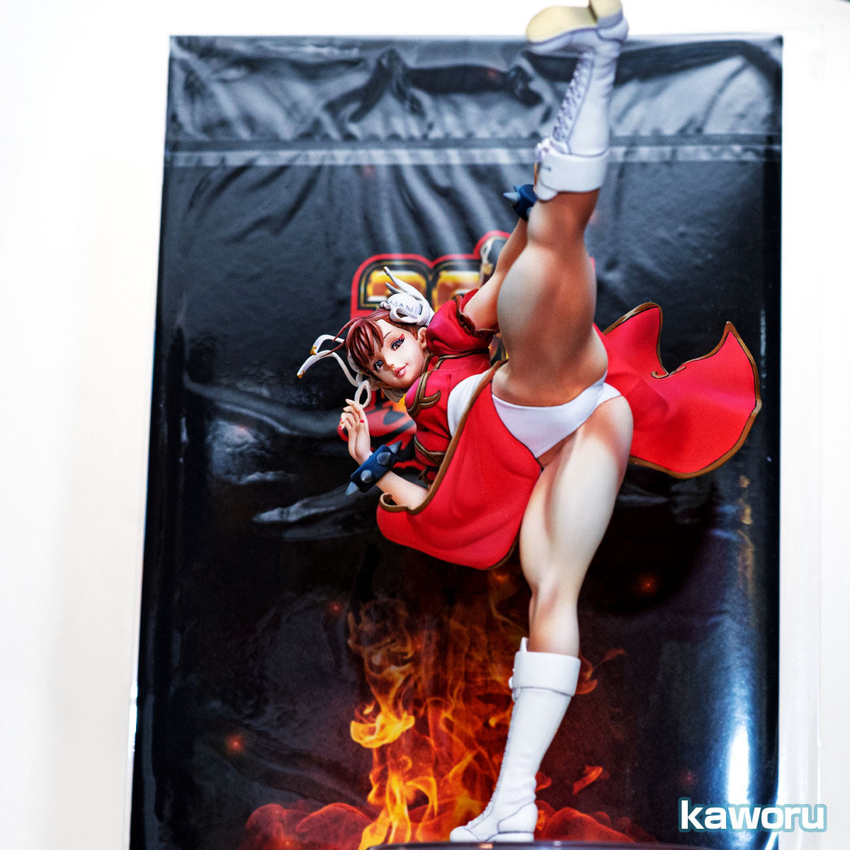 コトブキヤ ストリートファイター 春麗 生足 2次元 リペイント　フィギュア 二次元 改修 フルリペイント ストリートファイター 30th 春麗 赤 2次元