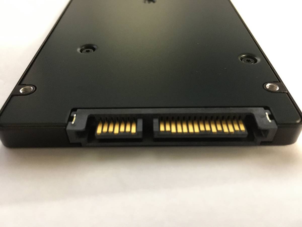 Micron 1100 MTFDDAK2T0TBN 2TB 2.5インチ SATA SSD （HDD固定ネジ 4本 