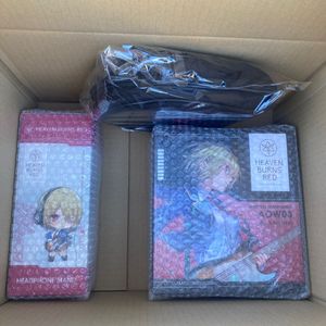 AOW03 ヘブンバーンズレッド Bluetooth ワイヤレス ヘッドホン　専用ポーチ　専用スタン