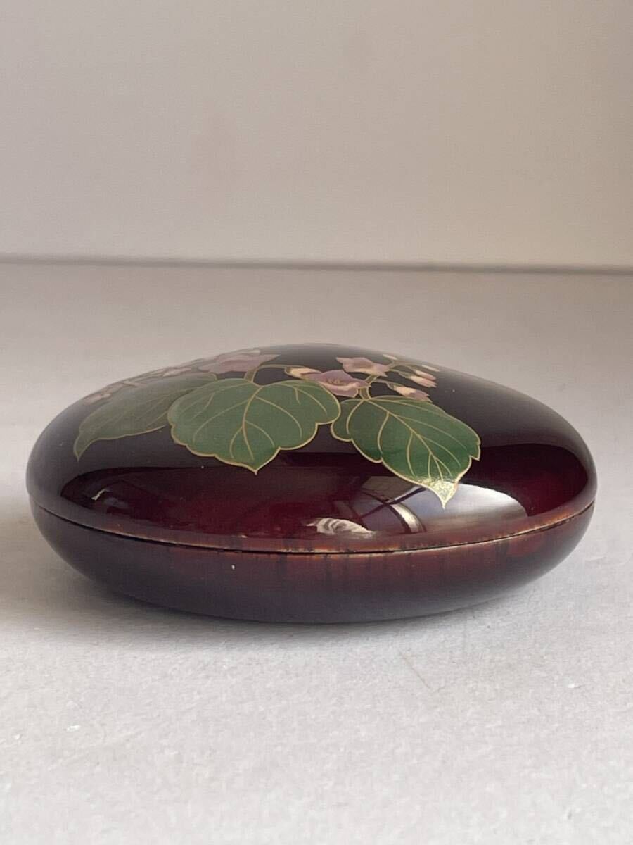 時代　漆　花　蒔絵　香合　共箱　茶道具 時代 漆 花 蒔絵 香合 共箱 茶道具 時代 漆 花 蒔絵 香合 共箱 茶道具 -