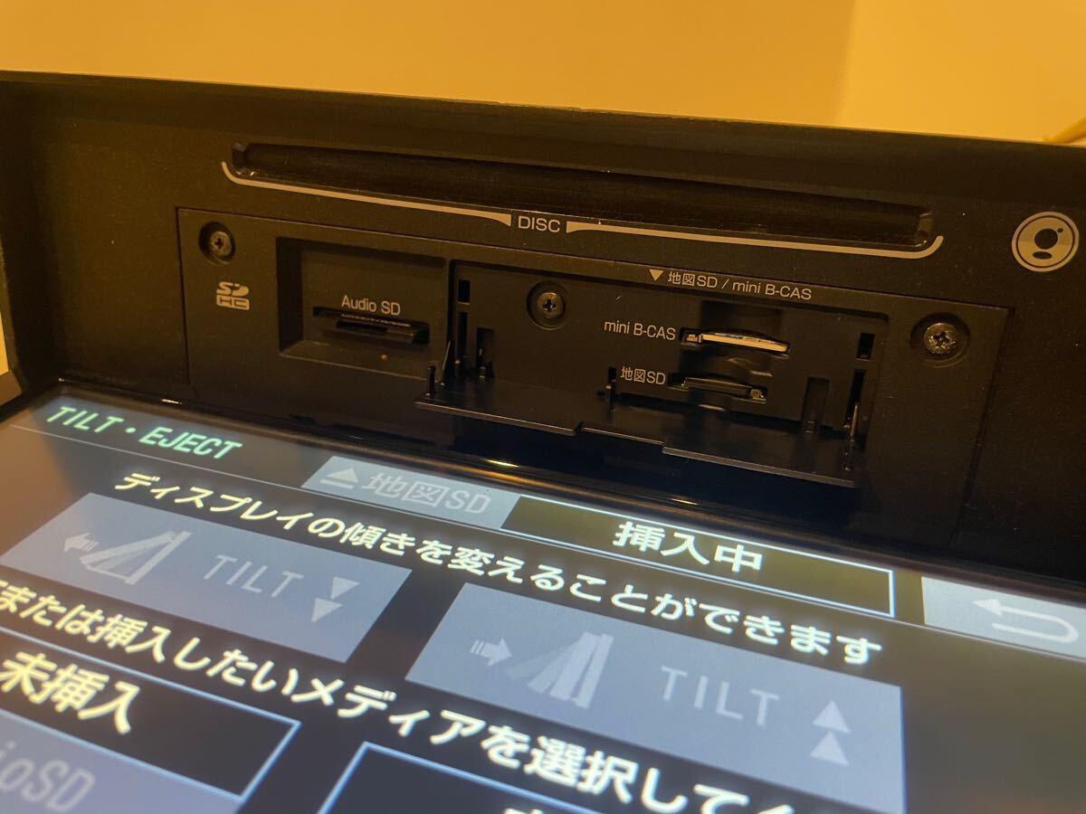 トヨタ純正SDナビ DSZT-YC4T Bluetooth DVD ロック解除済み HDMI 9