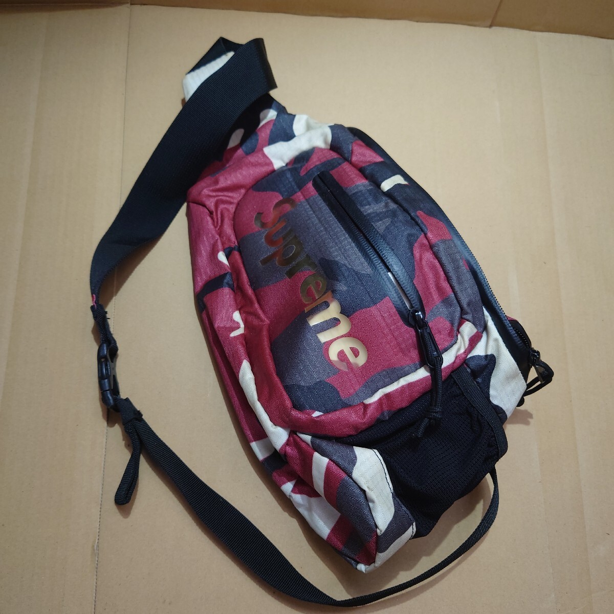 Supreme シュプリーム 21SS Sling Bag スリングレッドカモ 【公式通販】