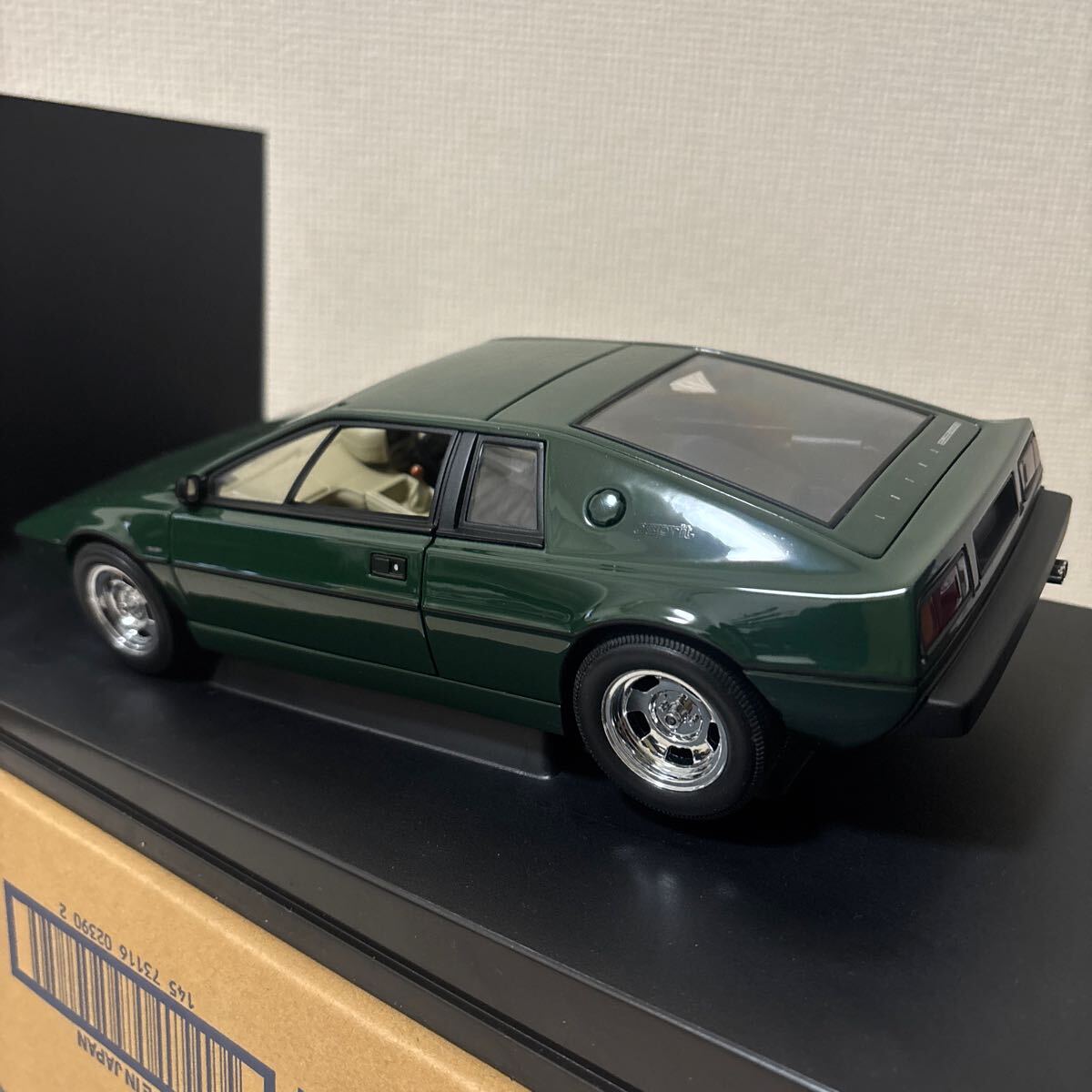 AUTOart ロータス エスプリ ターボ S2 1/18  オートアート 1/18 AUTOart オートアート ロータス エスプリ タイプ 79 LOTUS ESPRI