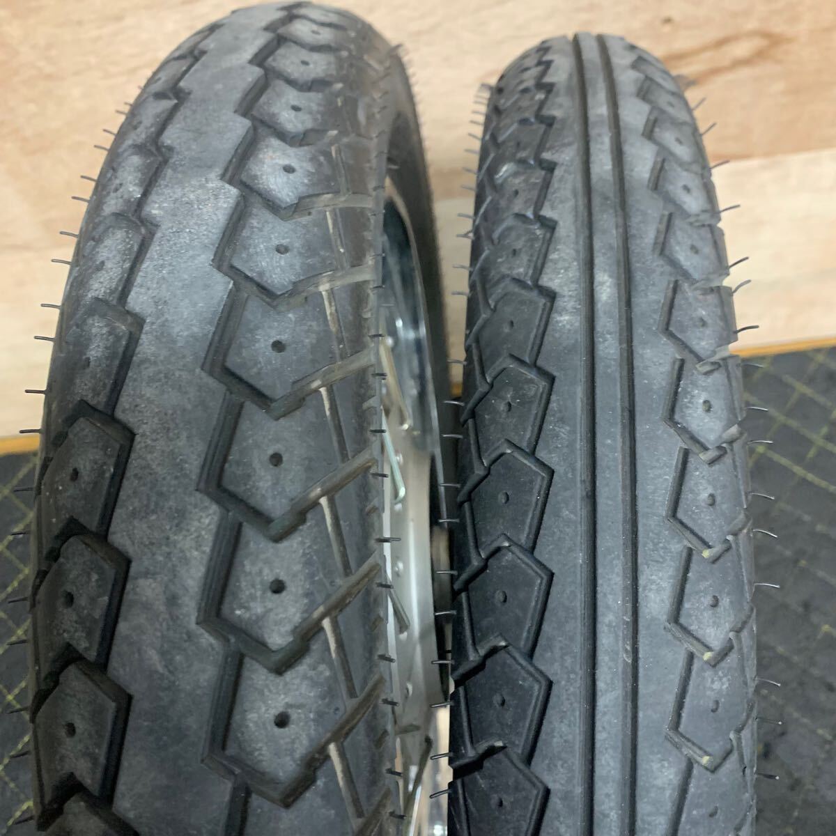 【美品】クロスカブ50 AA06 フロントホイール・タイヤセット ホンダ クロスカブ50 AA06 純正 フロント リア ホイール タイヤ セット