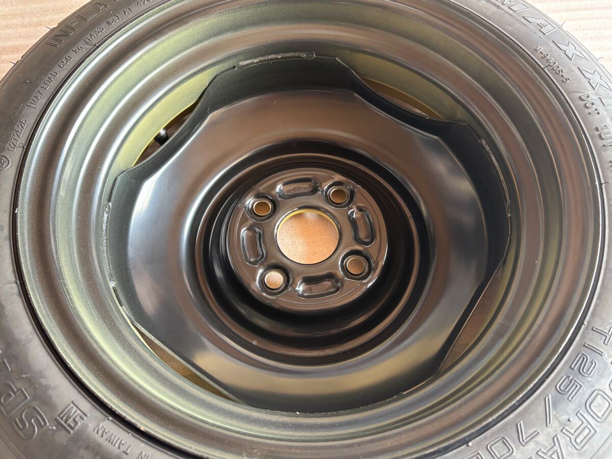新車外し♪ DA17W エブリィ 純正 スペアタイヤ テンパータイヤ T125/70D14 4穴 PCD100 スズキ純正 応急タイヤ スペアタイヤ 純正 新車外し remove Suzuki ナット2種類付き