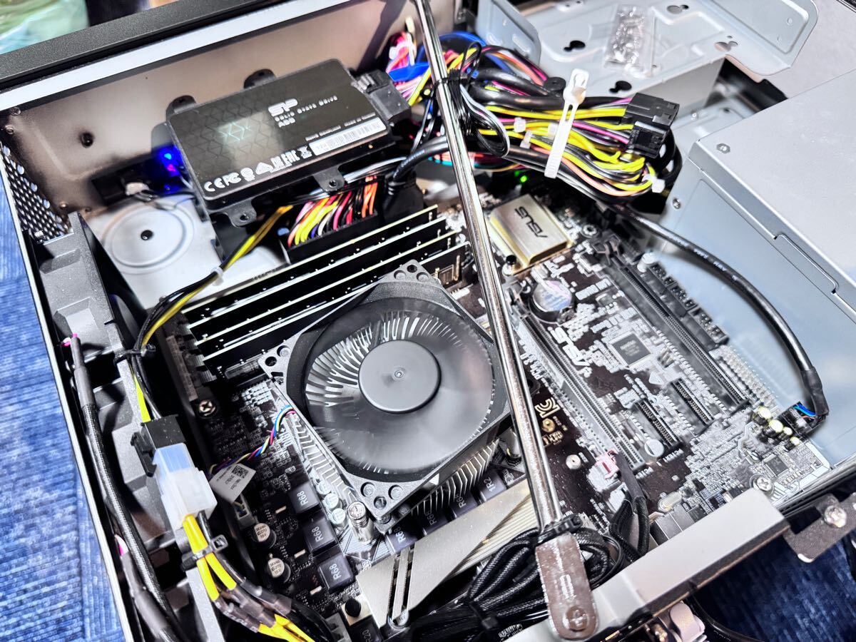 ASUS H170M-PLUS / i5 7500 3.4GHz 16GB PC デスクトップPC_1