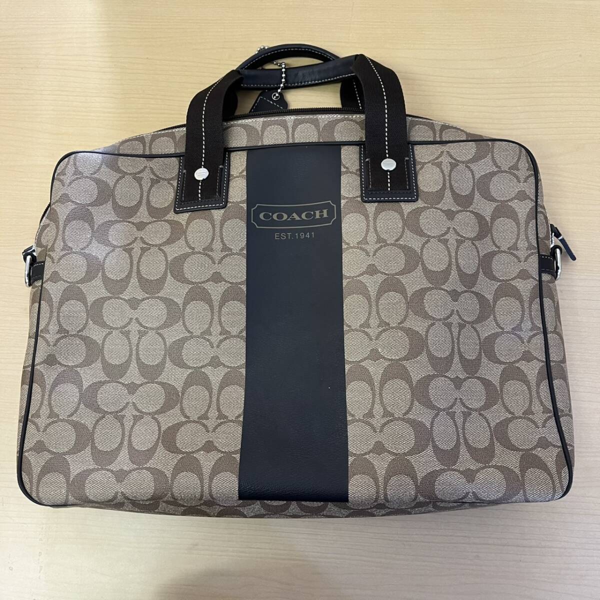✨美品✨COACH コーチ キスロック ウォレット がま口 グレー Cロゴ 美 